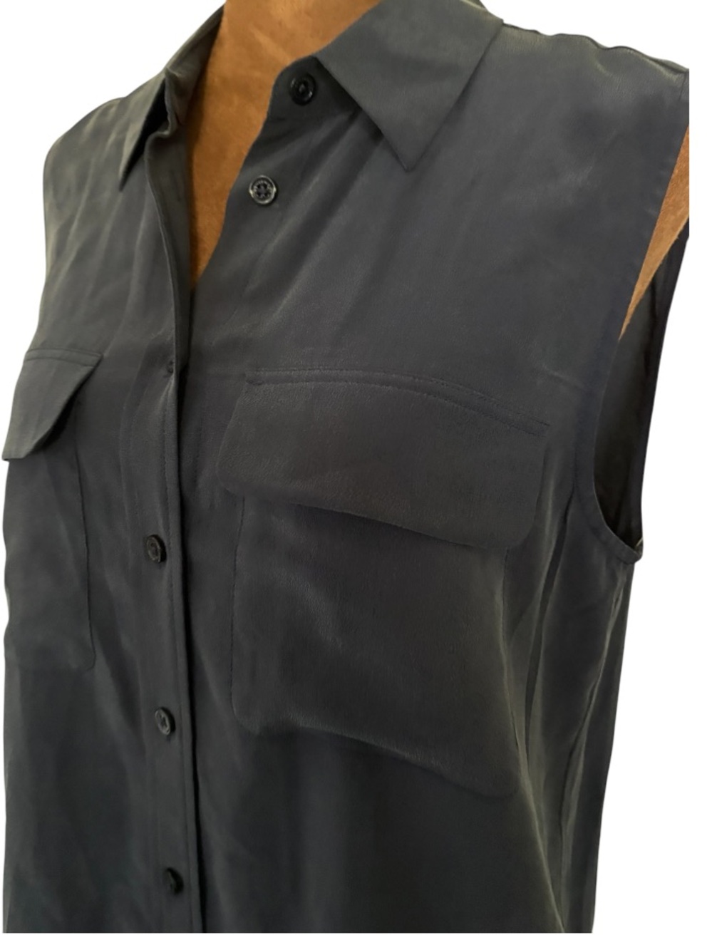 Equipment Femme Slim Signature Silk Blouse Peacoat Navy Sleeveless S $188 NWOT - Picture 6 of 8